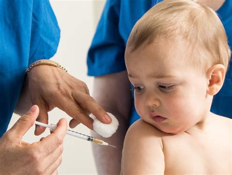 bebeklerde 6 ay aşısı ateş yapar mı